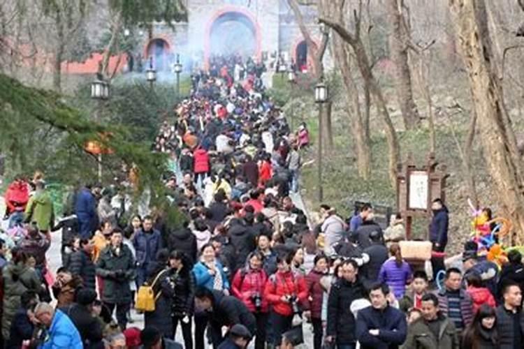 易县每月几号有庙会啊？