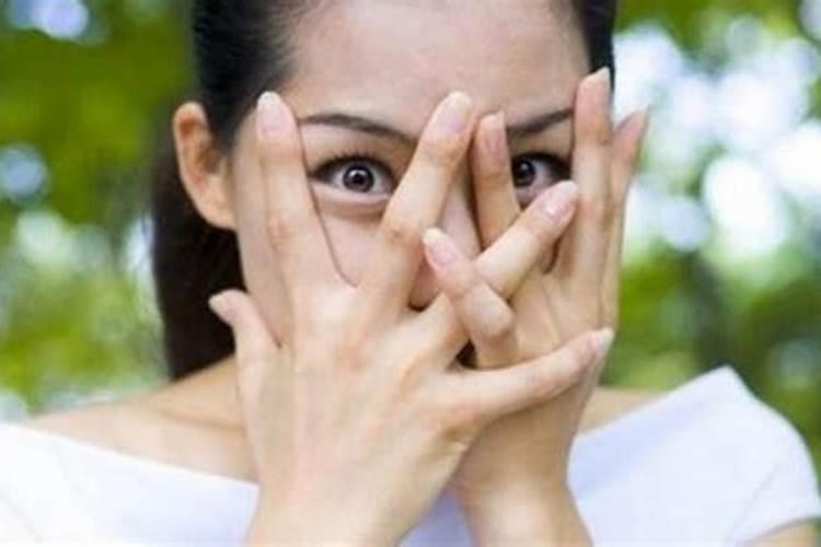 女右眼上眼皮跳什么征兆周公解梦