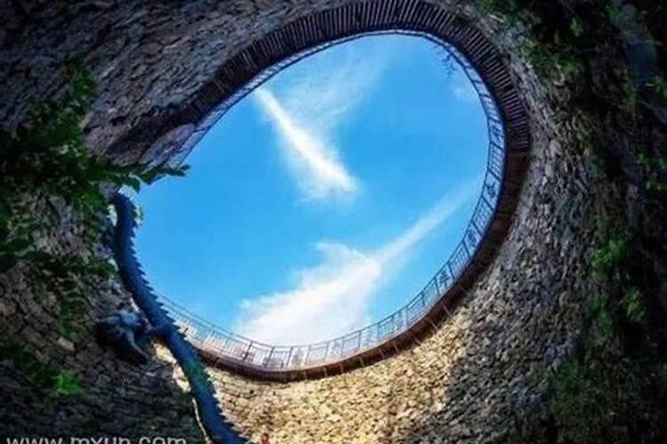 梦见陌生人死了