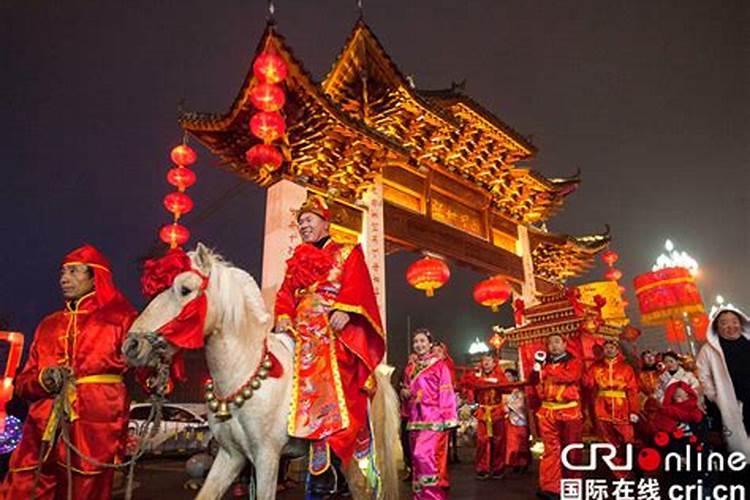 五月马弛骋是什么意思五月马的一生运势
