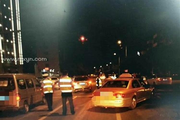 梦见老公撞死人了是什么意思？