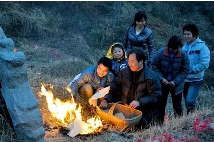 梦见爸爸死了放在棺材里的预兆