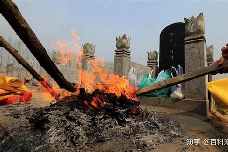 梦见火葬场烧死人是什么意思