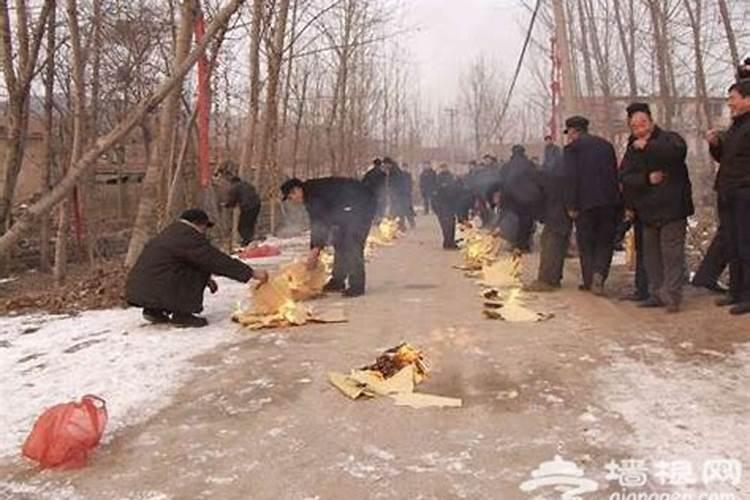 梦见水淹大路是什么意思