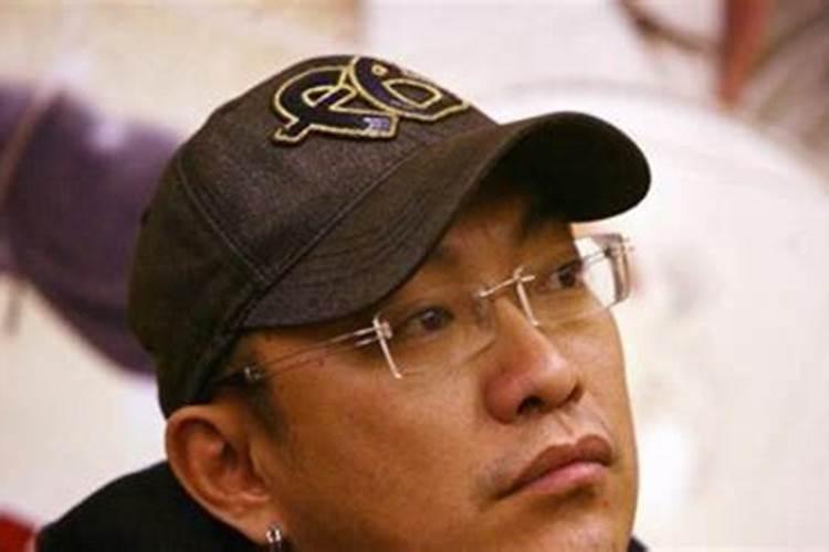 现在非诚勿扰的嘉宾老师是哪两位？!