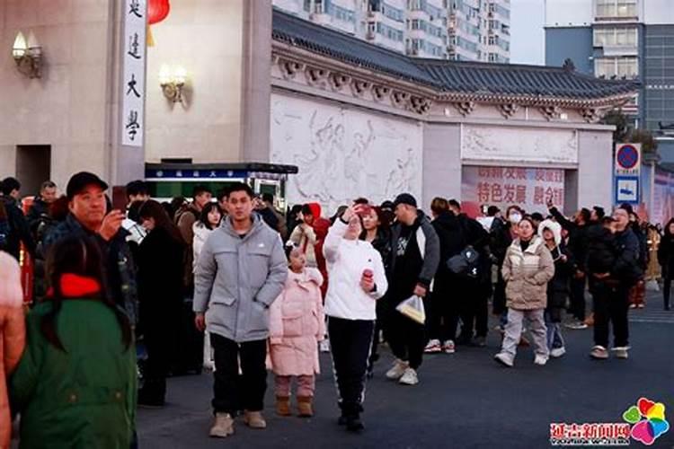 风俗说一句话