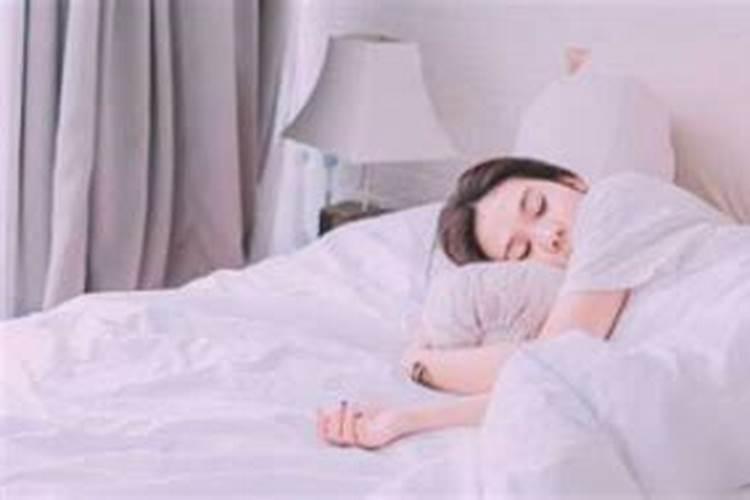 梦见和男朋友亲密的预兆