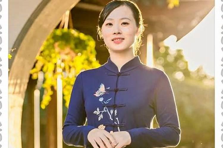 女人梦见大便沾衣服上是什么意思 女人梦到大便沾衣服上有什么预兆百度...