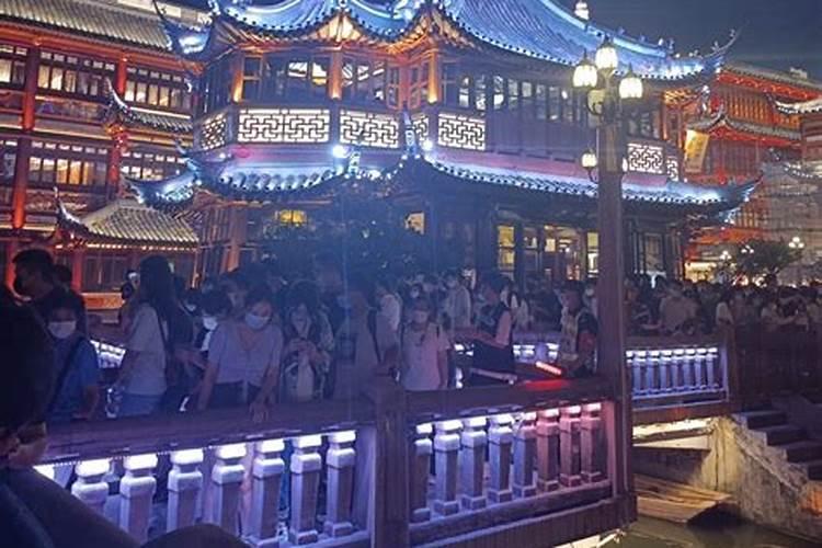 中秋节上海还热吗 中秋节去上海去哪玩好