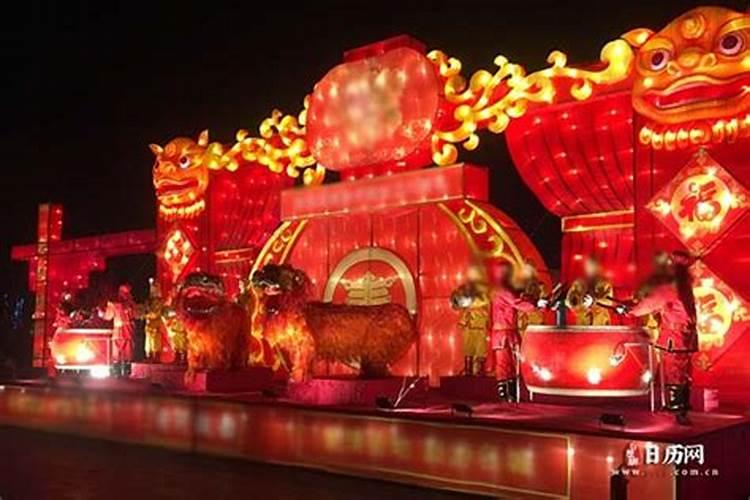 元宵节习俗:元宵节为什么要挂起红灯笼？