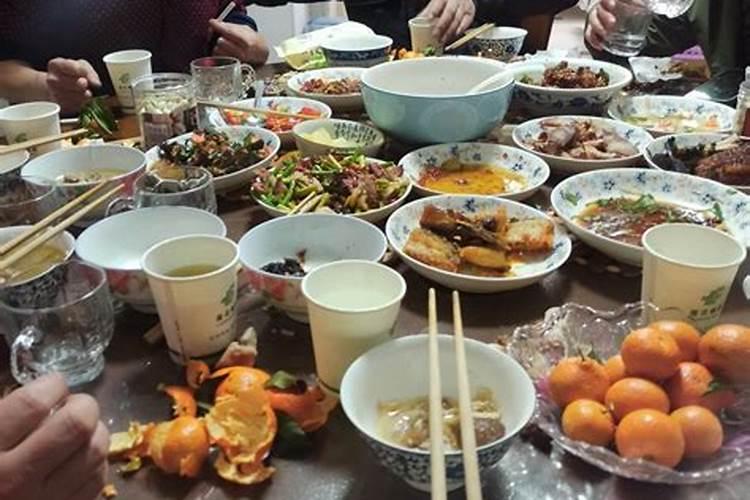 吉安的民风民俗用有的⋯有的造句