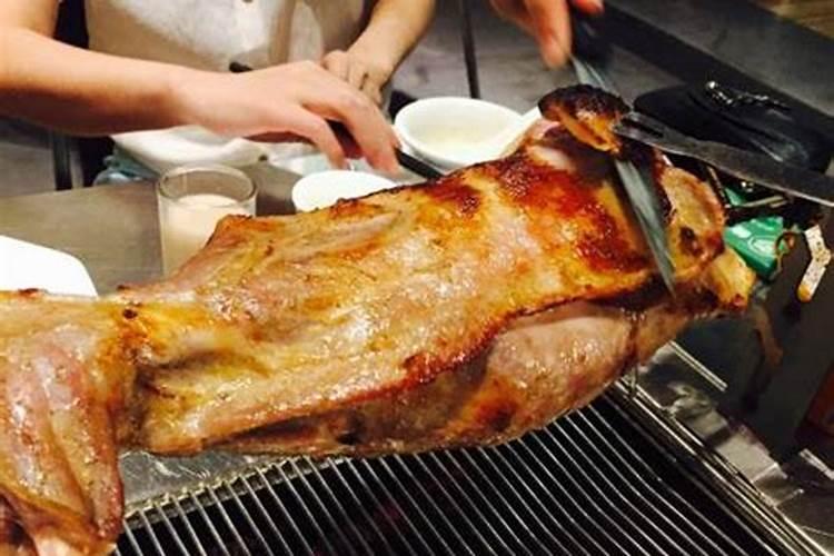 产妇坐月子哪些食物务必忌口,不然过奶给宝宝影响健康发育？