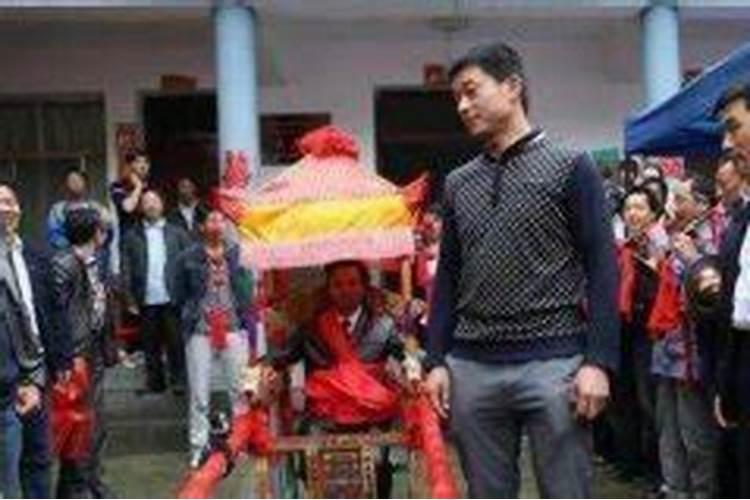 有关民风名俗的俗语