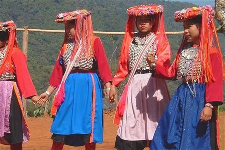梦见找不到厕所拉屎