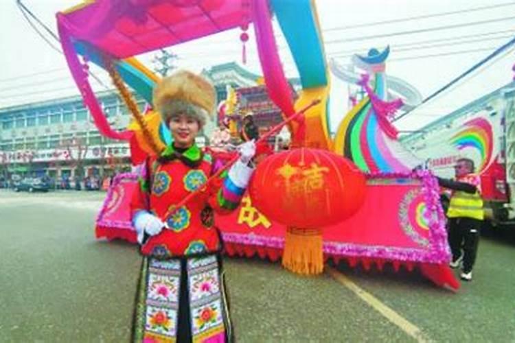 梦见老公和我都没穿衣服的预兆