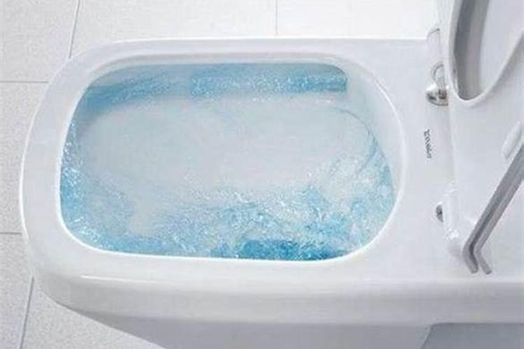 梦见梦到马桶水溢出来满家都是