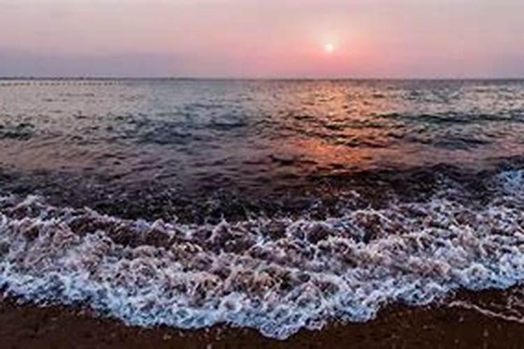 做梦梦到大海 做梦梦到大海波涛汹涌的寓意