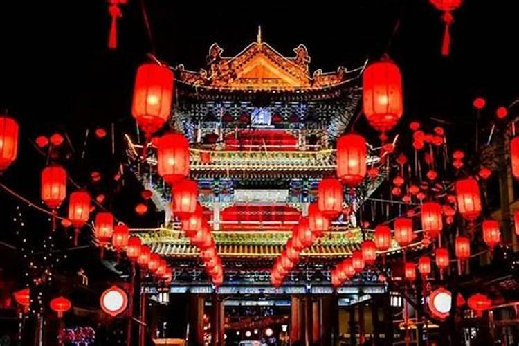 北方元宵节的风俗有什么？
