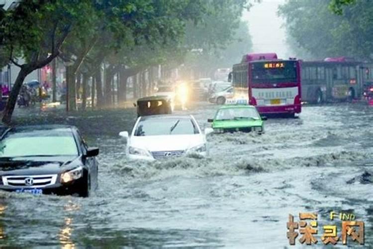 梦见洪水冲走小孩的预兆