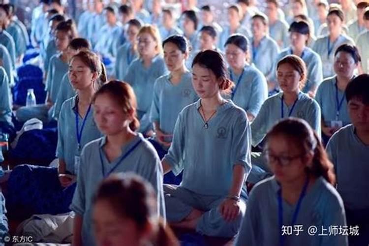 请问佛教的话 ,人去世后不能碰逝者的身体,可是如果在医院病逝的话怎么办...