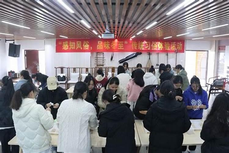 八月出生有诗意的小名