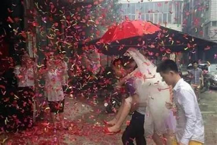 梦见放烟花爆竹是什么征兆