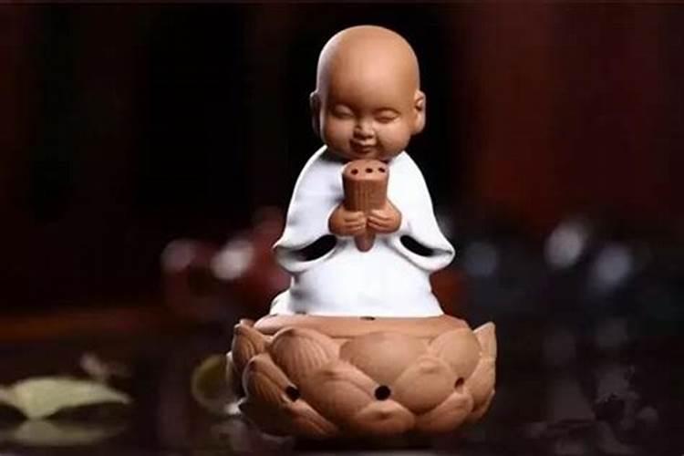 梦见清明祭祖拜墓,扫墓是什么预兆？