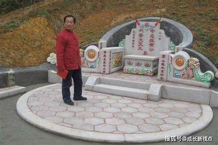 梦见和异性睡一起被发现了