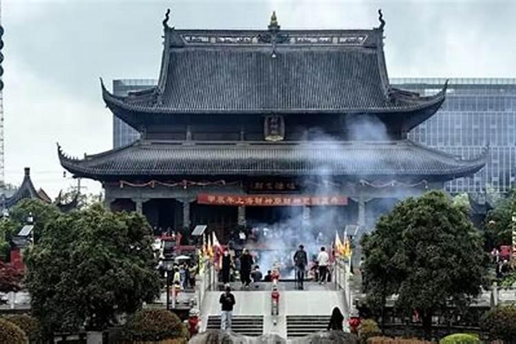 梦见现实中活着的人死了又活了的预兆