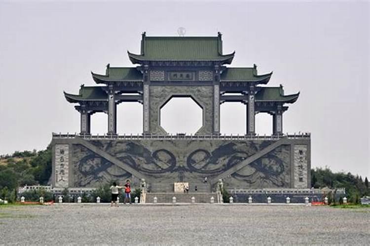 68年冬月初九卯时的男猴命运如何