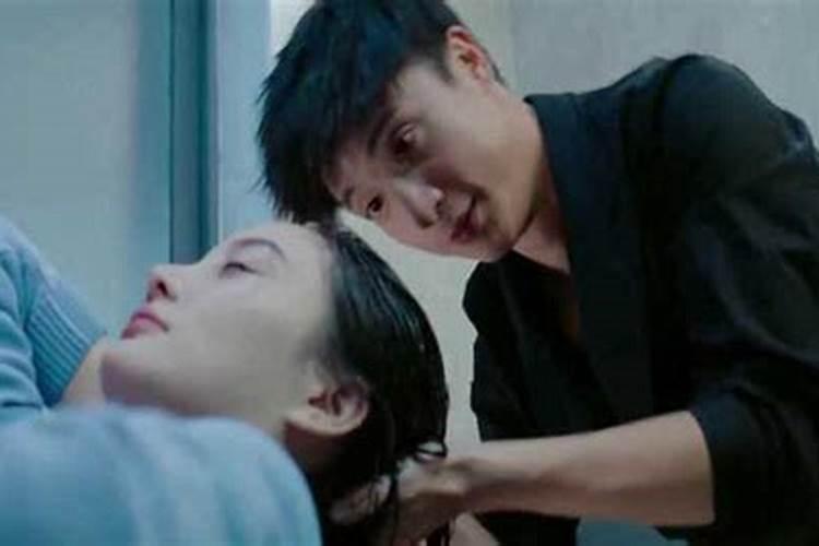 梦见一女孩主动和我接吻的预兆