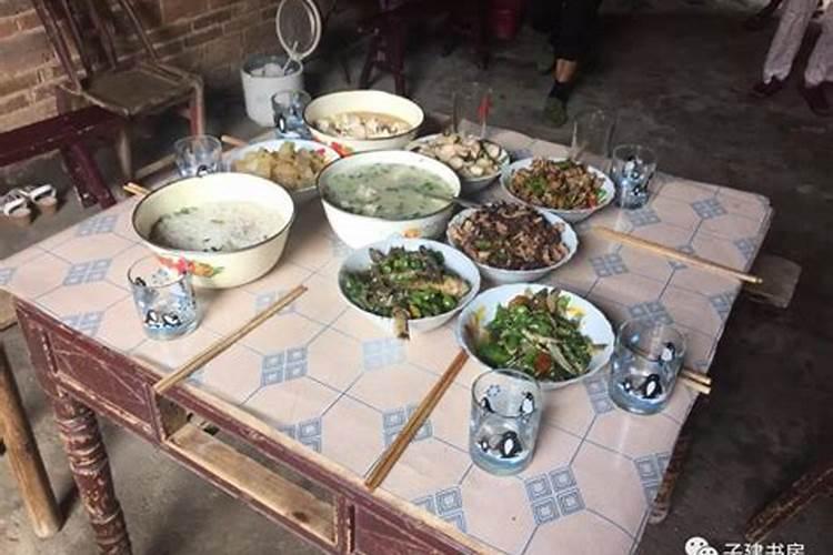 中元节上坟带什么祭祀贡品最好 中元节最好的祭祀贡品