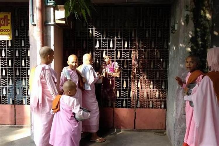 道士做法为什么要收费？