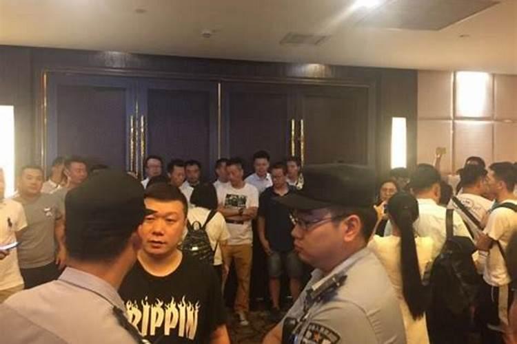 腊月二十五讨债好不好