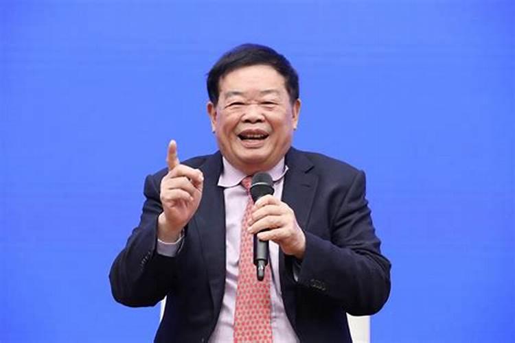 曹德旺八字