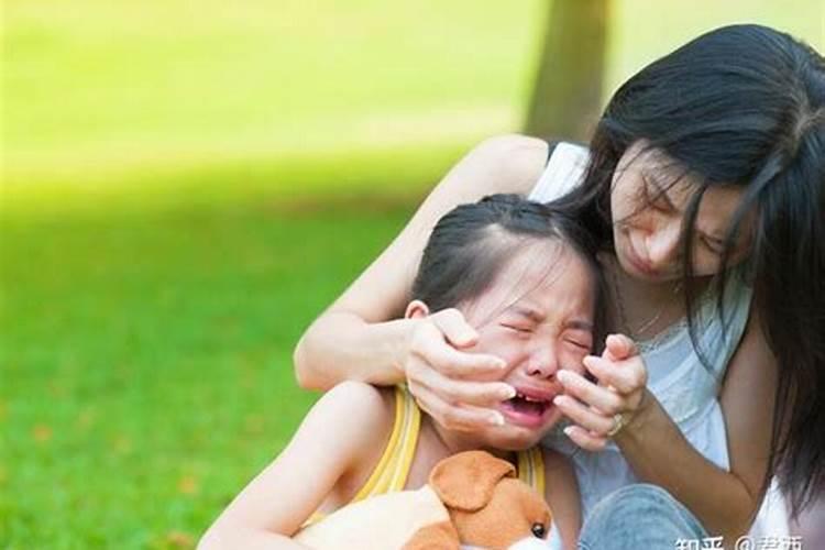 梦见与妈妈吵架还大哭的预兆