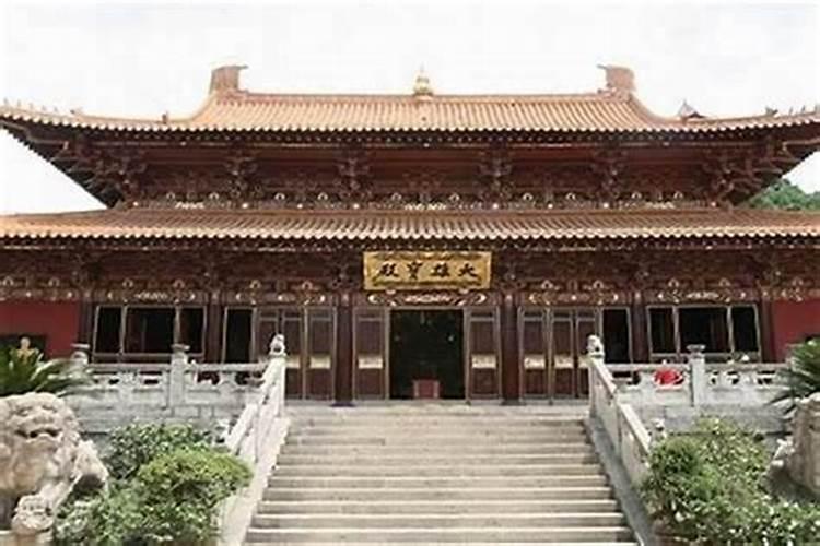 为什么女人来例假,可以放生,不能进寺庙？