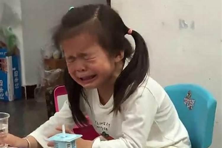 梦见自己的妹妹在哭的预兆