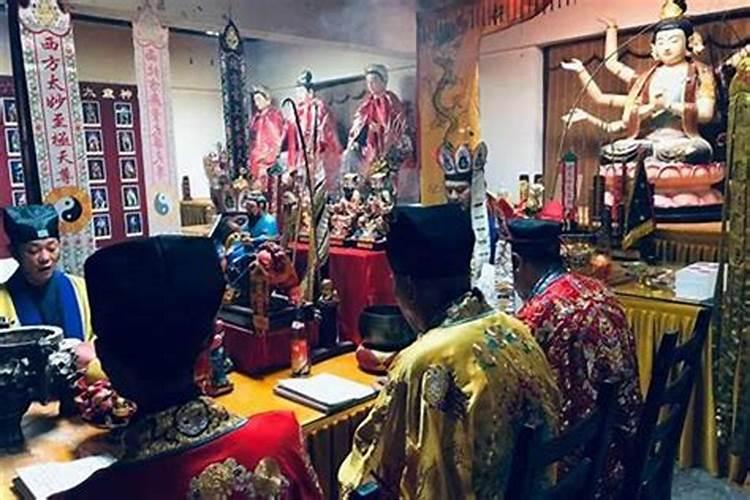 65年属蛇的是什么命