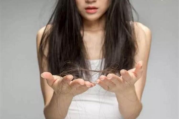 梦见自己把别人的头砍下来出血