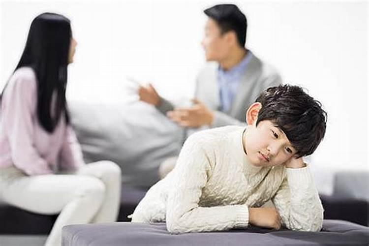 梦见一大家人吵架的预兆