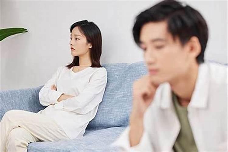 过年遇催婚,该怎样摆脱亲戚们的瞎操心式催婚？