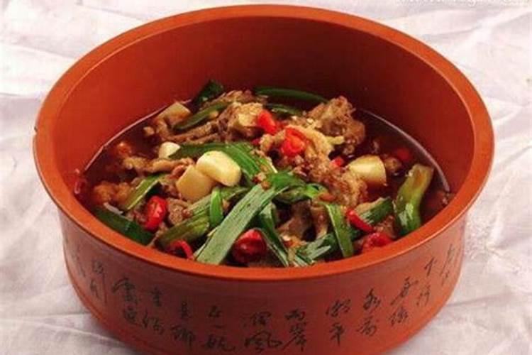 周公解梦:梦见吃狗肉是什么预兆？