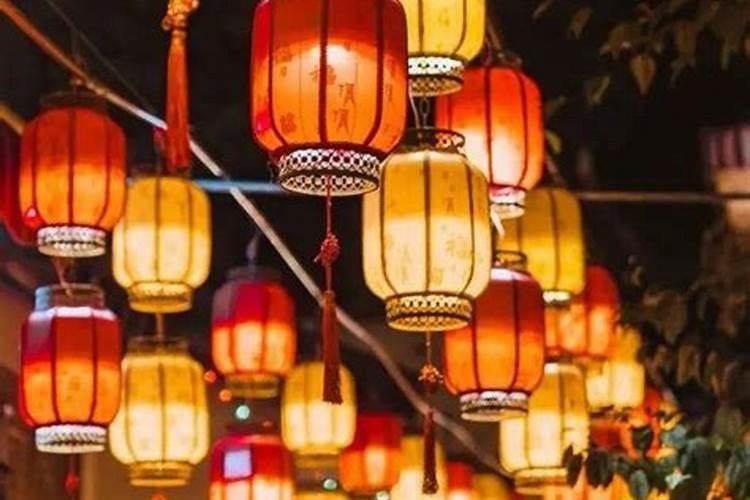 朋友来通辽看我,哪里适合带ta去逛逛啊？