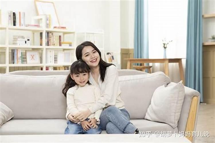 梦见己故前妻回家的预兆