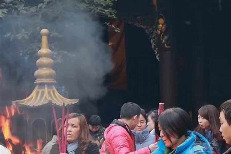 南北方小年要干什么事情,牢记吃2样,做3事,为家人祈福,老传统不能丢百...