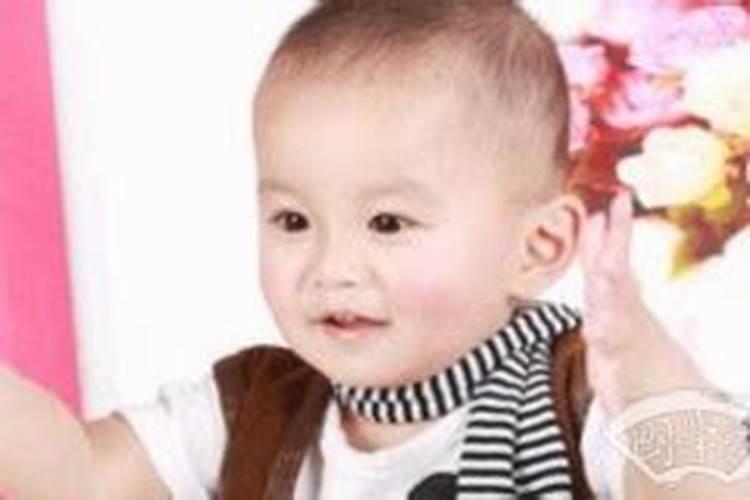 王姓取什么名字显得有文化 姓王取什么名字最好听
