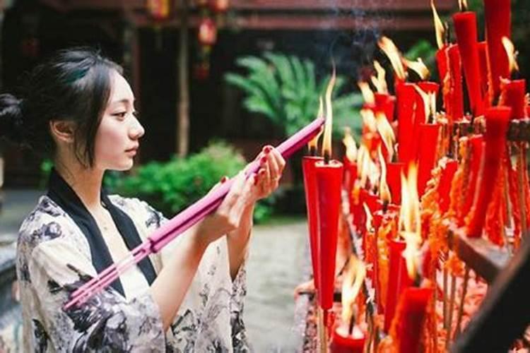 ...外地人想在七月十五焚香烧纸纪念亲人,谁知道得去苏州的什么地方啊...