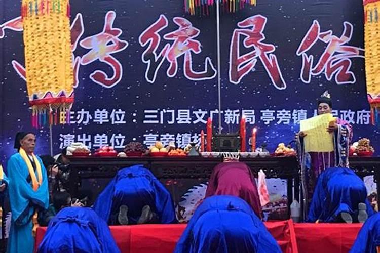 小情侣被人类生生拆散,阴阳两隔,必须要报这个血海深仇？