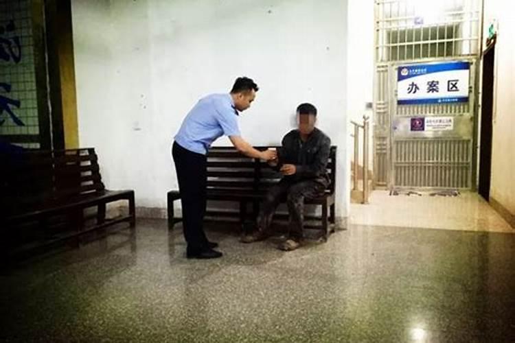 梦见陌生人在家门口的预兆
